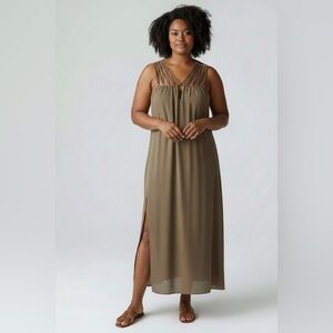 BCBGMaxAzria Women’s Spanish Moss Audrii Maxi Dress. Size XS